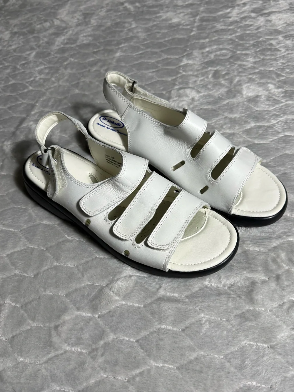 Dr Scholls Air Pillo Comfort Sandals White Leather 11W NWOB